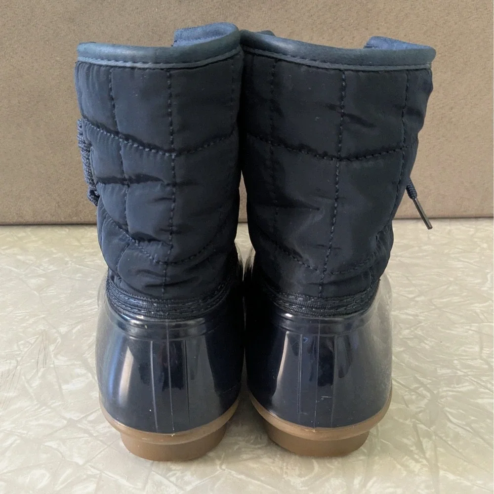 Rue21 Navy Blue Quilted Nylon Duck Boots Size 6 QUILTDUCK Rain Boots